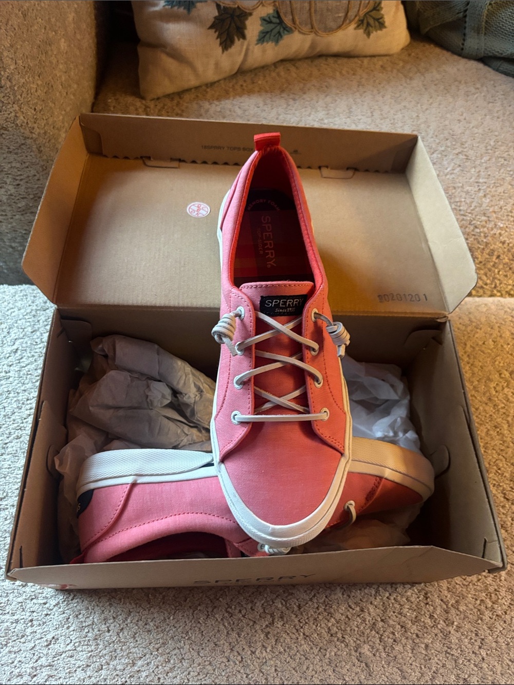Sperry Coral Canvas Women's Sneakers